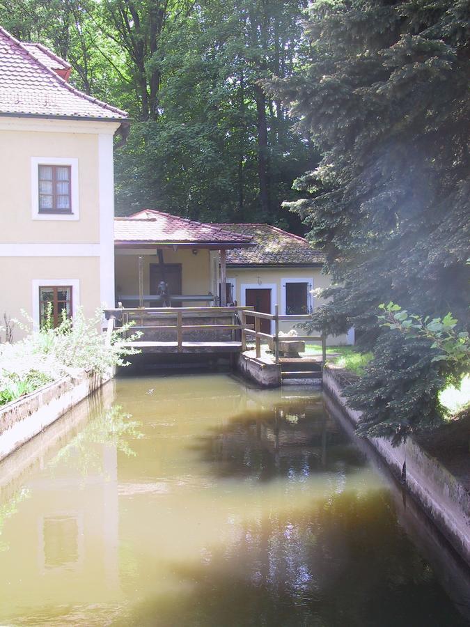 Landhotel Kahrmuehle Pressath Екстериор снимка