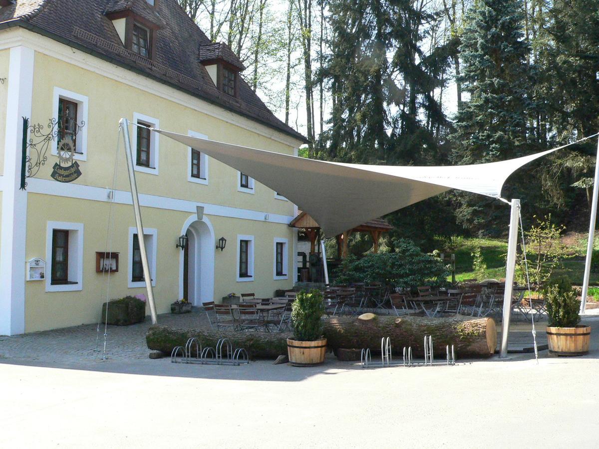 Landhotel Kahrmuehle Pressath Екстериор снимка