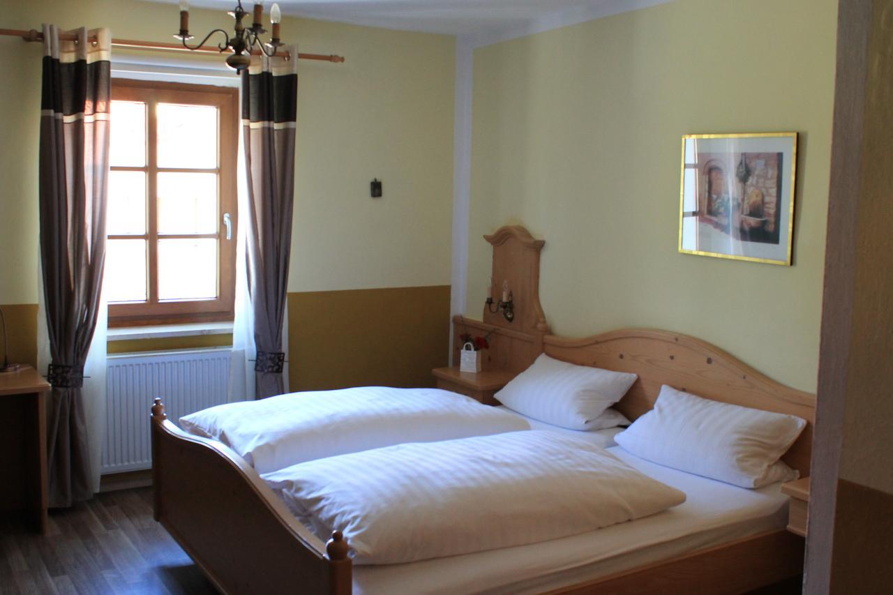 Landhotel Kahrmuehle Pressath Екстериор снимка