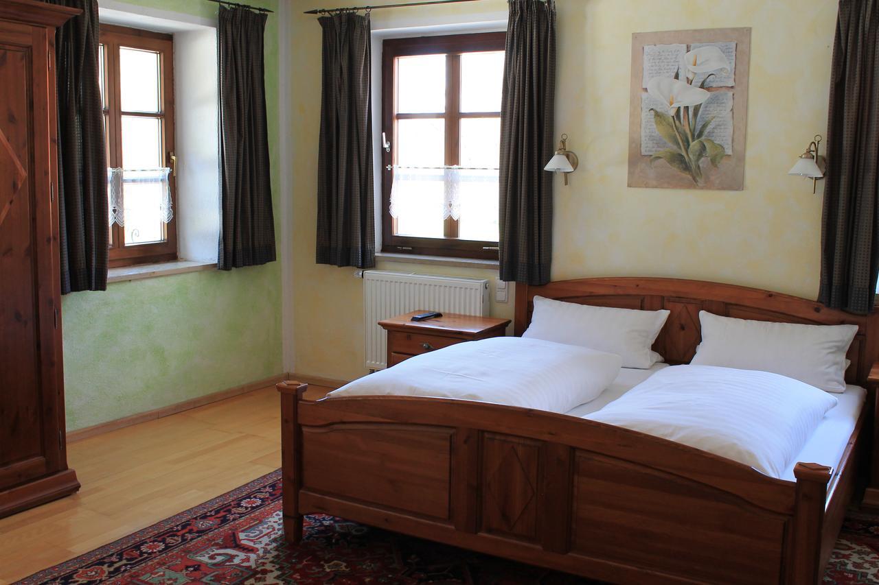 Landhotel Kahrmuehle Pressath Екстериор снимка
