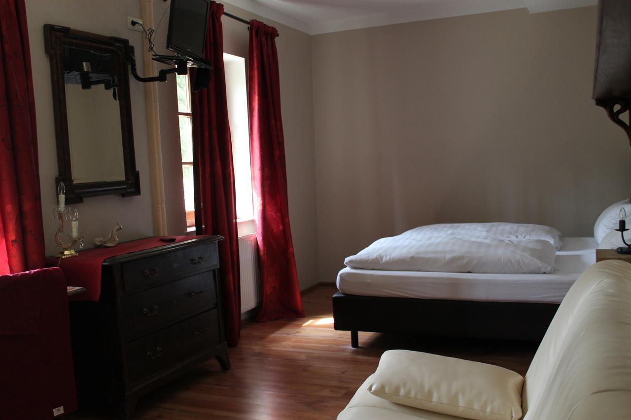 Landhotel Kahrmuehle Pressath Екстериор снимка